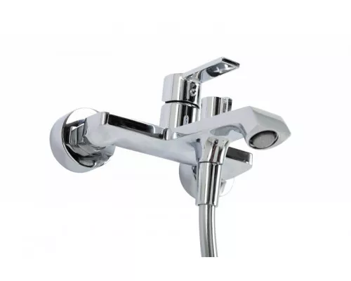 Смеситель для ванны и душа в комплекте с ручным душем, шлангом и держателем BelBagno AURORA-VASM-CRM