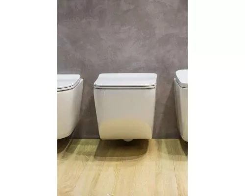 Заказать Подвесной безободковый унитаз Art&Max Liberty AM015CHR в магазине сантехники Santeh-Crystal.ru