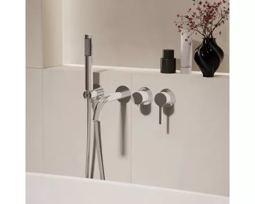 Смеситель для ванны Vincea Villa VTFW-1VL1CH встраиваемый, с душевым гарнитуром, хром