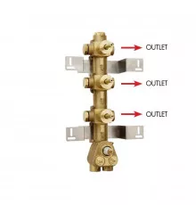 Скрытый термостатический смеситель на 3 потребителя Bossini Outlets Z030202000