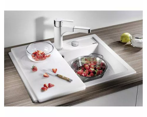 Купить Разделочная доска Blanco 217611 белая в магазине сантехники Santeh-Crystal.ru