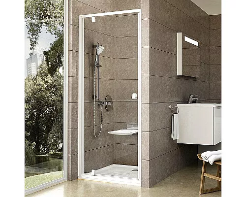 Купить Душевая дверь Ravak Pivot PDOP1-90 03G70101Z1 профиль Белый ручка Белая стекло Transparent в магазине сантехники Santeh-Crystal.ru