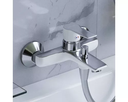 Купить Смеситель для ванны Damixa Origin Elegance 841000000 Хром Белый в магазине сантехники Santeh-Crystal.ru