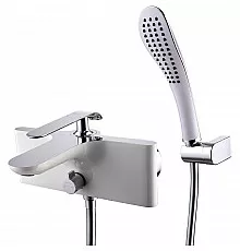 Смеситель для ванны Lemark Melange LM4914CW Хром Белый