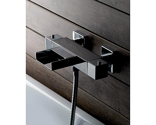 Купить Смеситель для ванны Paini Dax-R 84CR111THWFKM с термостатом Хром в магазине сантехники Santeh-Crystal.ru