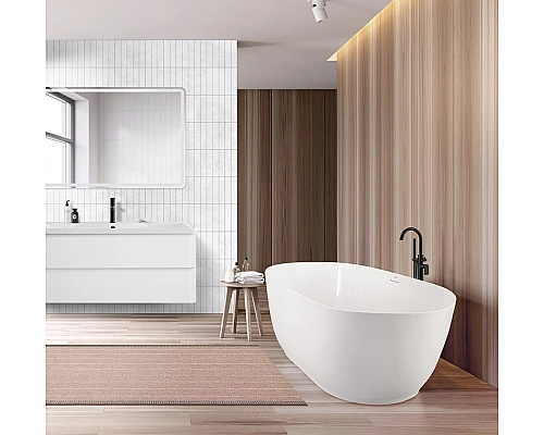 Отдельностоящая овальная акриловая ванна в комплекте со сливом-переливом BelBagno BB413-1500-800