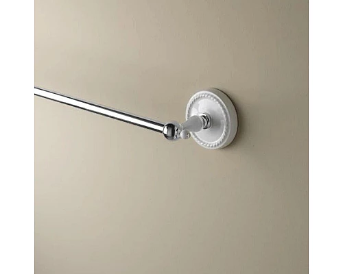 Приобрести Полотенцедержатель 61 см хром/белый Devon&Devon Dorothy DOR409CR в магазине сантехники Santeh-Crystal.ru