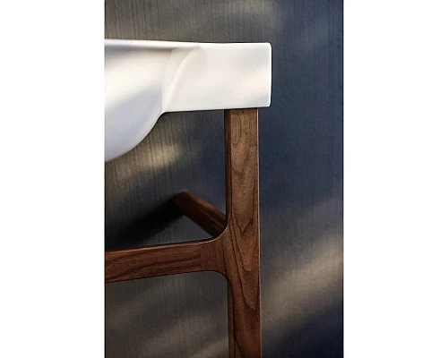 Купить Раковина 80х48 см Laufen New Classic 8.1385.5.400.104.1 в магазине сантехники Santeh-Crystal.ru