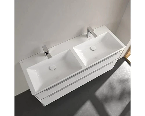 Заказать Раковина 130х47,5 см Villeroy & Boch Subway 3.0 4A71D101 в магазине сантехники Santeh-Crystal.ru