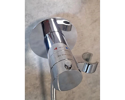 Гигиенический душ AltroBagno Beni aggiuntivi AltroBagnoBM060401Cr с термостатом, хром