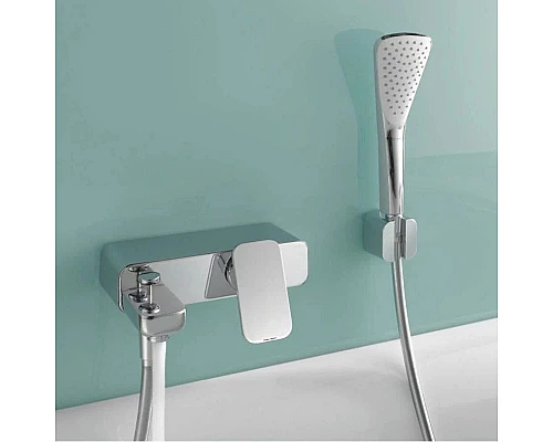 Приобрести Смеситель для ванны Kludi E2 494450575 в магазине сантехники Santeh-Crystal.ru