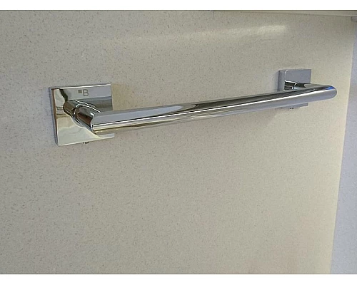 Купить Полотенцедержатель Bemeta Beta 132204012 Хром в магазине сантехники Santeh-Crystal.ru
