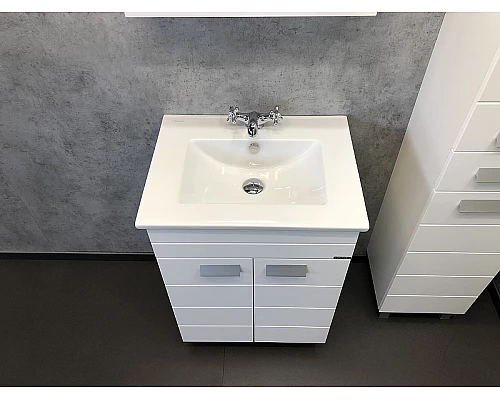 Купить Тумба с раковиной Comforty Модена М-60 00-00001642 Белая матовая в магазине сантехники Santeh-Crystal.ru