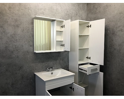 Приобрести Зеркало со шкафом Comforty Модена М-60 00-00001639 Белое матовое в магазине сантехники Santeh-Crystal.ru