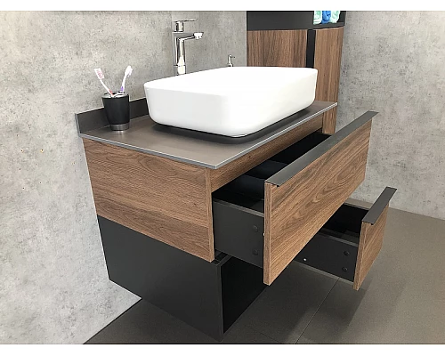 Заказать Тумба с раковиной Comforty Штутгарт 75 00-00001884 подвесная Дуб темно-коричневый Черная столешница в магазине сантехники Santeh-Crystal.ru