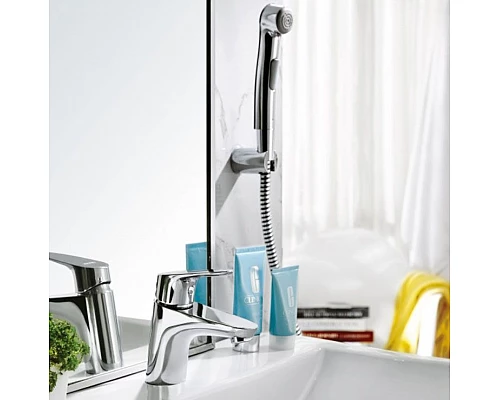 Купить Гигиенический душ Bravat D91112CP-RUS Хром в магазине сантехники Santeh-Crystal.ru