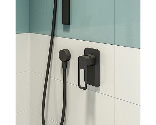 Заказать Шланговое подключение Iddis 004BL00i62 Черный в магазине сантехники Santeh-Crystal.ru