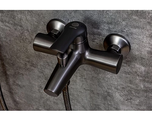 Приобрести Душевой гарнитур Orange LM53GR Графит в магазине сантехники Santeh-Crystal.ru