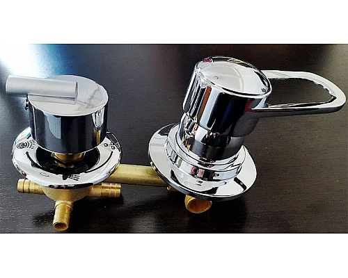 Приобрести Душевая кабина Niagara Ultra 100x100 NG-902-01 с гидромассажем в магазине сантехники Santeh-Crystal.ru