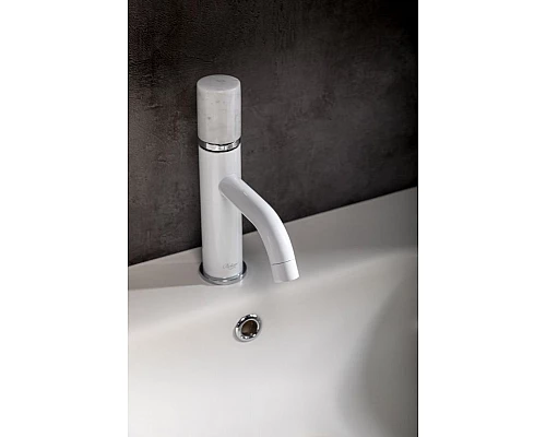Купить Смеситель для раковины Boheme Stick 121-W-MR-WHITE Белый в магазине сантехники Santeh-Crystal.ru