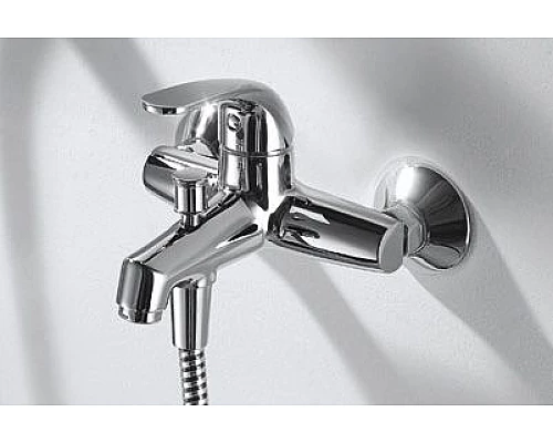 Приобрести Смеситель для ванны Bravat Fit F6135188CP-B-RUS Хром в магазине сантехники Santeh-Crystal.ru