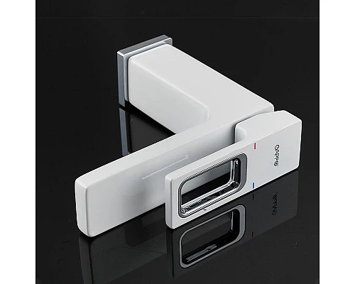 Купить Смеситель для раковины Gappo G17-8 G1017 Белый в магазине сантехники Santeh-Crystal.ru