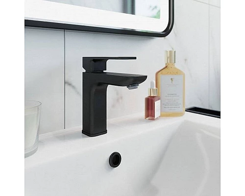 Приобрести Смеситель для раковины Iddis Slide SLIBL00i01 Черный в магазине сантехники Santeh-Crystal.ru