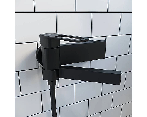 Купить Смеситель для ванны Iddis Slide SLIBL00i02WA Черный в магазине сантехники Santeh-Crystal.ru