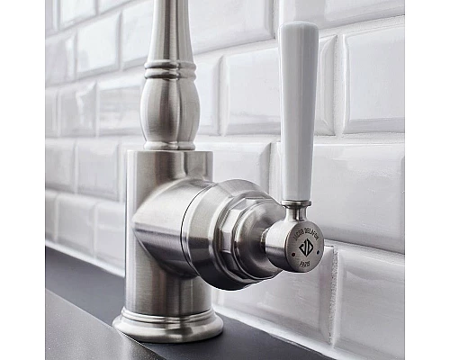 Приобрести Смеситель для кухни Jacob Delafon Cleo 1889 E24317-VS Матовая сталь в магазине сантехники Santeh-Crystal.ru