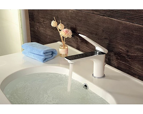 Заказать Смеситель для раковины Lemark Allegro LM5906CW Хром Белый в магазине сантехники Santeh-Crystal.ru