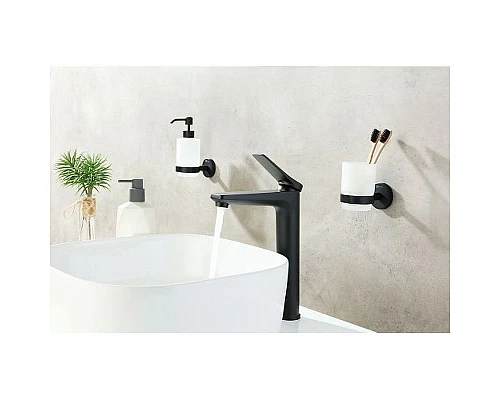 Заказать Смеситель для раковины Lemark Bronx LM3709BL Черный в магазине сантехники Santeh-Crystal.ru