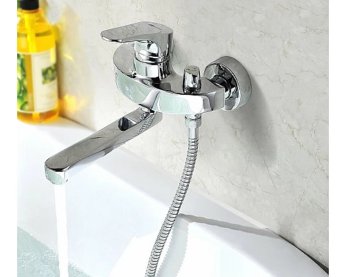 Заказать Смеситель для ванны Lemark Shift LM4314C универсальный Хром в магазине сантехники Santeh-Crystal.ru