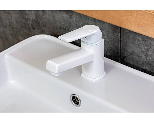 Приобрести Смеситель для раковины Orange OneLife P02-021w Белый в магазине сантехники Santeh-Crystal.ru