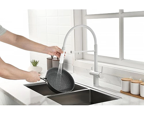 Купить Смеситель для кухни Paulmark Gravity Gr213188-431 Белый матовый в магазине сантехники Santeh-Crystal.ru