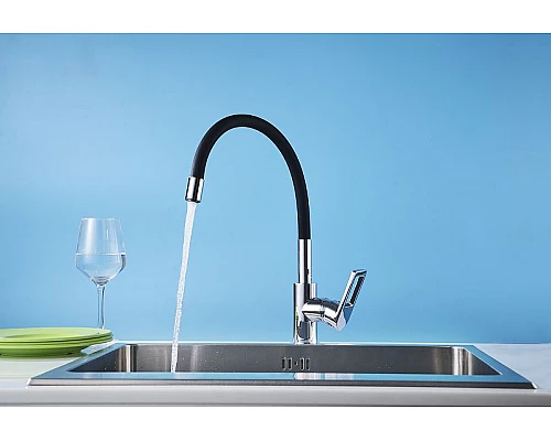 Заказать Смеситель для кухни Rossinka Z35-35U-Black Черный Хром в магазине сантехники Santeh-Crystal.ru