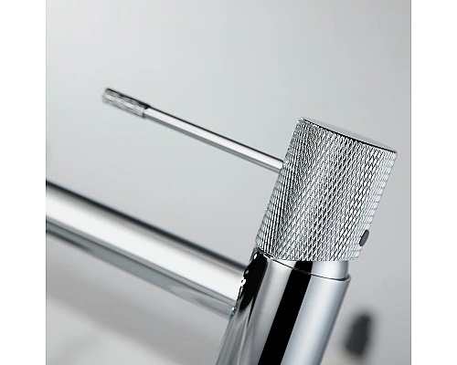 Заказать Смеситель для раковины Vincea Desire VBF-1D2CH Хром в магазине сантехники Santeh-Crystal.ru