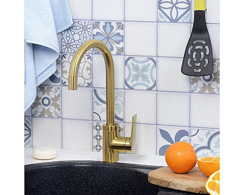 Купить Смеситель для кухни WasserKRAFT Aisch 5507 Золото матовое в магазине сантехники Santeh-Crystal.ru