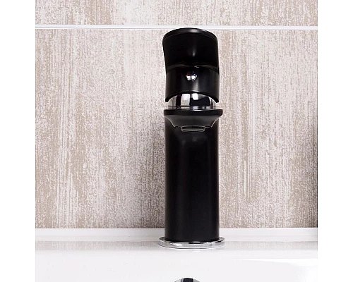 Приобрести Смеситель для раковины WasserKRAFT Elbе 7403 Черный матовый Хром в магазине сантехники Santeh-Crystal.ru