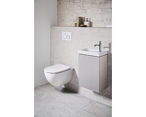 Купить Комплект унитаза с инсталляцией Geberit Acanto 500.301.KJ.A с сиденьем Микролифт и Белой клавишей смыва в магазине сантехники Santeh-Crystal.ru