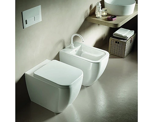 Приобрести Унитаз Hatria Bianca Y3AL01 приставной без сиденья в магазине сантехники Santeh-Crystal.ru