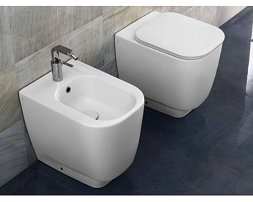 Купить Унитаз Hatria Fusion 48 YXZK приставной без сиденья в магазине сантехники Santeh-Crystal.ru