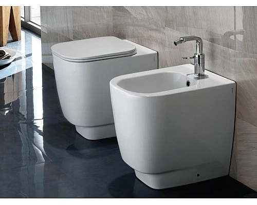 Купить Унитаз Hatria Fusion 48 YXZK приставной без сиденья в магазине сантехники Santeh-Crystal.ru