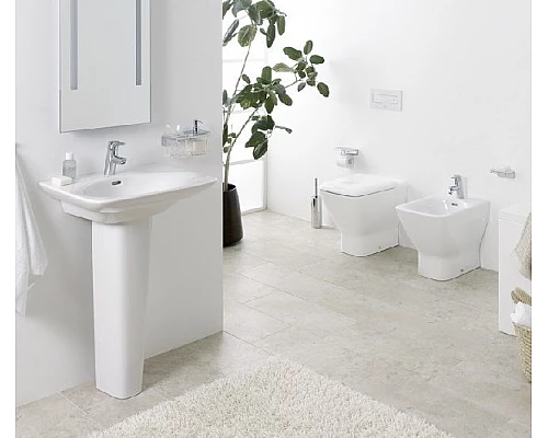 Приобрести Унитаз Laufen Palace New 8.2370.1 приставной без сиденья в магазине сантехники Santeh-Crystal.ru