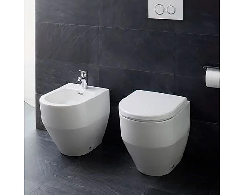 Купить Унитаз Laufen Pro New 8.2295.2.000.000.1 Белый в магазине сантехники Santeh-Crystal.ru