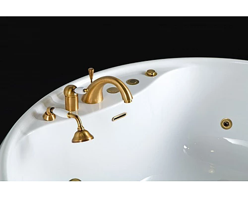 Купить Акриловая ванна BelBagno BB30 155x155 Белая в магазине сантехники Santeh-Crystal.ru