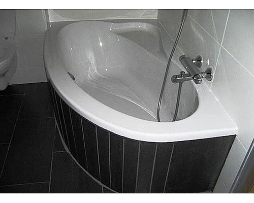 Купить Акриловая ванна Riho Lyra 140x90 B019001005 (BA6500500000000) R без гидромассажа в магазине сантехники Santeh-Crystal.ru