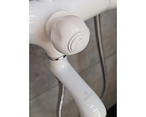 Душевая система с термостатом AltroBagno Beatrice 030405 Bi