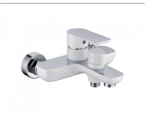 Смеситель для ванны с ручным душем RIMERO RM3070WC (Белый/Хром)